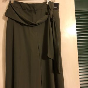 Olive green wide leg pants